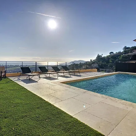 Amazing Sea View Near Cannes, Pool, 5 Bedrooms, 4 Bathrooms Villa
