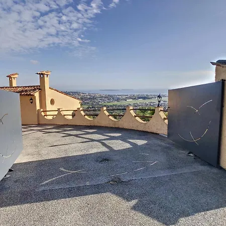 Amazing Sea View Near Cannes, Pool, 5 Bedrooms, 4 Bathrooms *