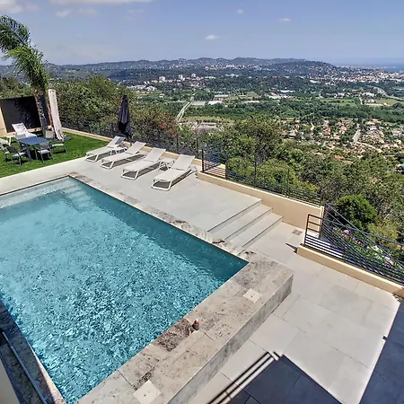 Amazing Sea View Near Cannes, Pool, 5 Bedrooms, 4 Bathrooms Villa *