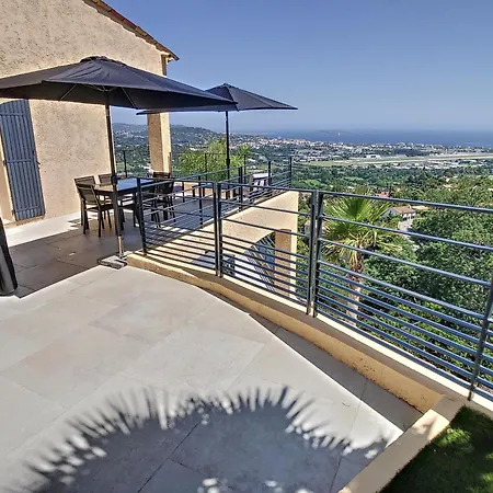 Villa Amazing Sea View Near Cannes, Pool, 5 Bedrooms, 4 Bathrooms *