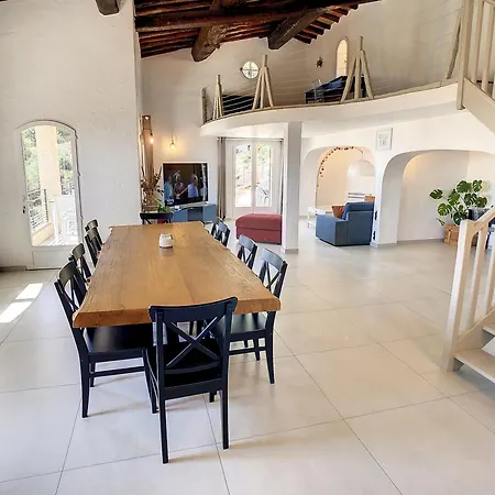 Amazing Sea View Near Cannes, Pool, 5 Bedrooms, 4 Bathrooms