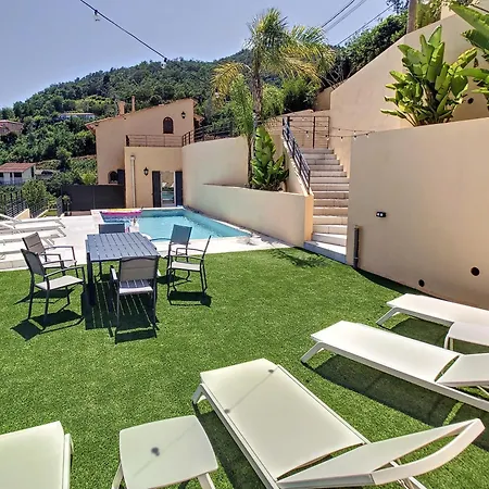 Amazing Sea View Near Cannes, Pool, 5 Bedrooms, 4 Bathrooms Villa Mandelieu-la-Napoule